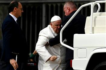 After pizza, prayer, Pope set to leave hospital Saturday