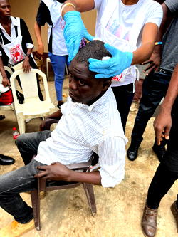 Elections: Thugs invade Lagos polling units, smash bottles on voter’s head
