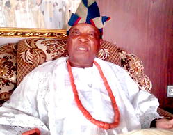 Leadership tussle: Hoodlums sack Ondo monarch from palace