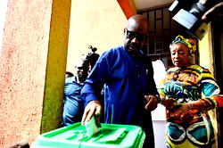 Obaseki votes, attributes voter apathy to tight security