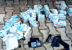 Army recovers 1,671 PVCs,&nbsp; ballot papers in Lagos apartment
