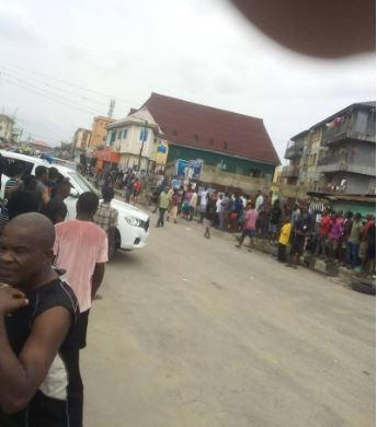 Thugs snatch ballot boxes in Ijesha-Tedo, Surulere