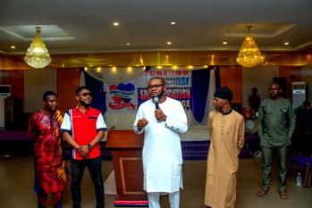 AMAC boss hails Blake Resort CEO, Akunedozi over award of scholarship to 100 FCT indigenes