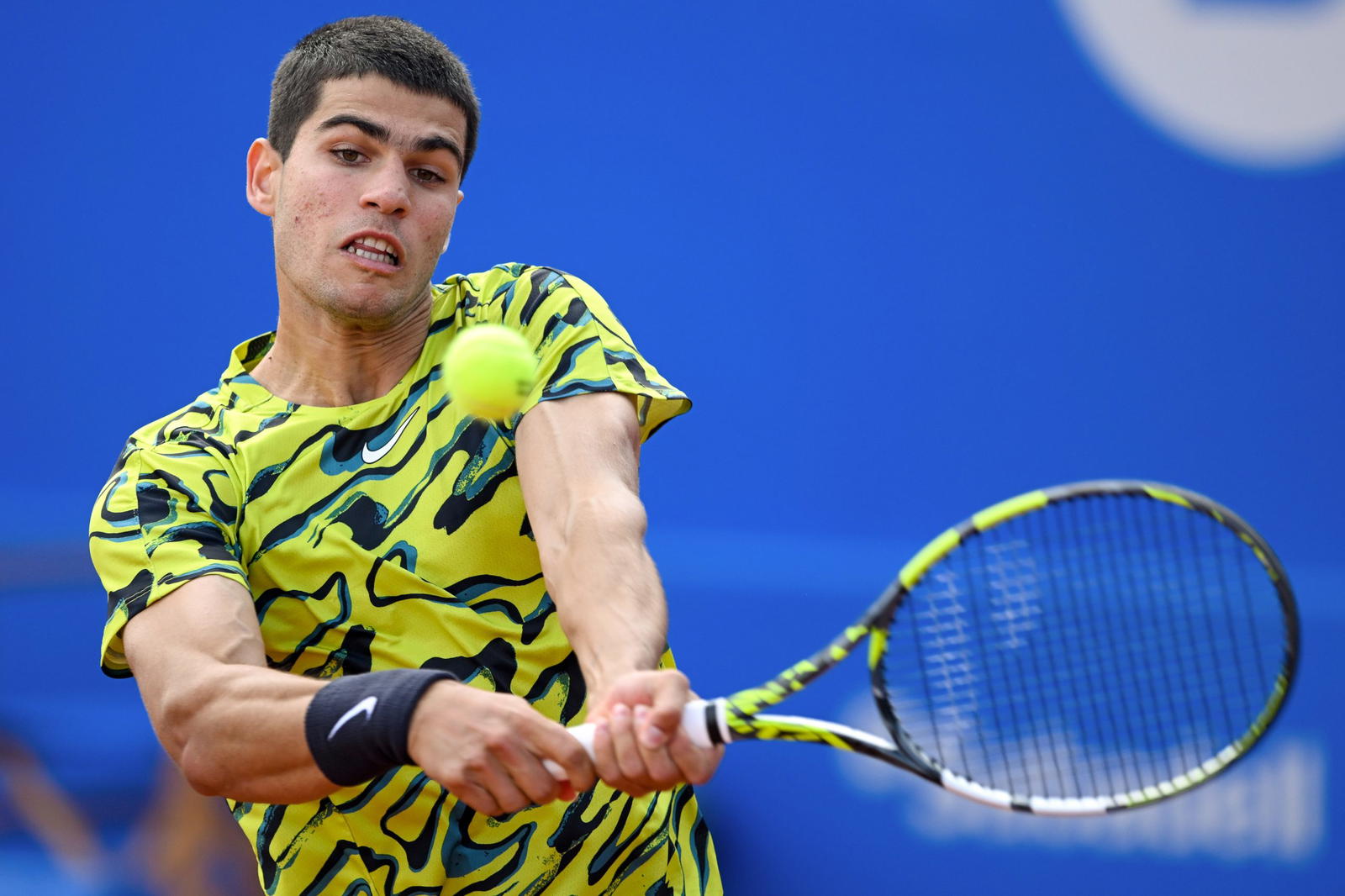 Alcaraz keeps title defence on track in Barcelona Vanguard News