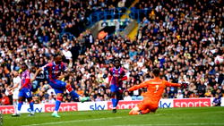Crystal Palace wallop Leeds 5-1 to boost survival bid