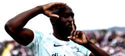 Lukaku double fires Inter to easy win at Empoli