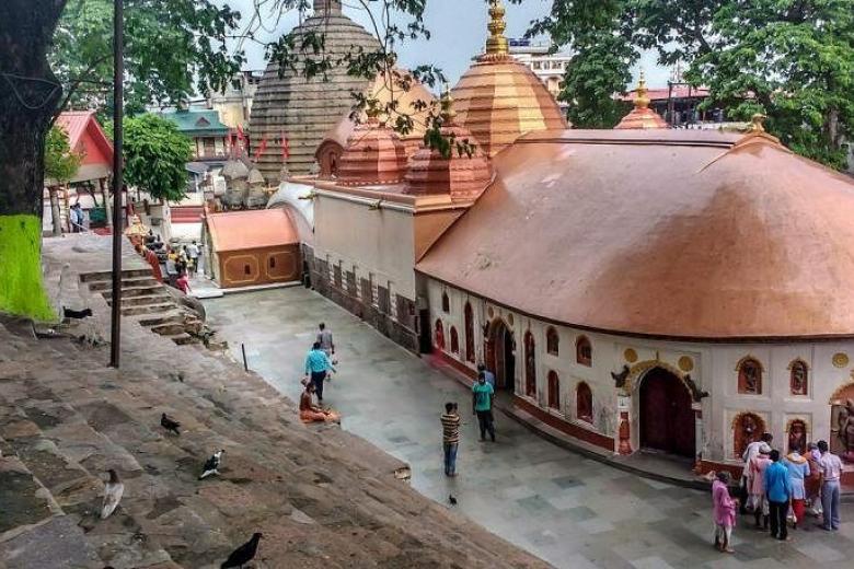 <strong>Five arrested over human sacrifice at Indian temple</strong>