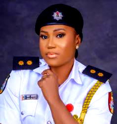 <strong>Firefighter actress, Grace Agbo celebrates birthday with IDPs</strong>