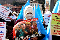Muslims in Bangladesh denounce China over atrocities on Uyghur