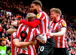 Sheffield Utd boost Championship promotion hopes, Luton go third
