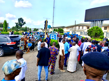 Video: Aviation unions protest over working conditions, entitlements