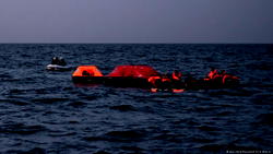 <strong>Two migrants dead, 20 missing in Mediterranean</strong>