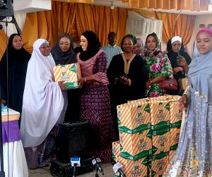 Tinubu, wife donate over 100,000 food packs to Muslims, Christians in Abuja