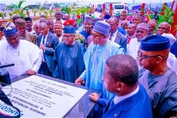 Photos: Buhari inaugurates Dangote Refinery