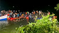 22 die as boat capsizes in India