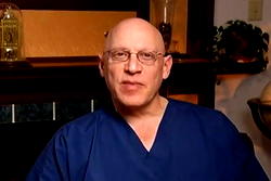 US doctor accused of impregnating patients with own semen dies in air crash