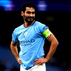 Gundogan urges Man City to stay focused on treble bid