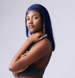 Bluena professes love in new single “Choose You”