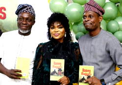 Adeosun laments decline in reading culture in Nigeria