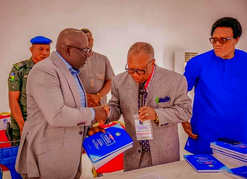 Oborevwori receives Transition Committee report