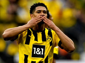 Bellingham named Bundesliga player of the year