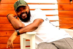 ‘If your guy insists no s3x before marriage, be suspicious’ – Nedu tells ladies