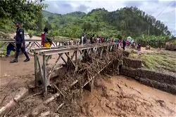 127 die as flooding hits Rwanda