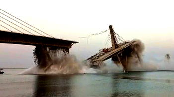Indian bridge under construction collapses for second time