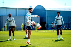 De Bruyne, Grealish ready for City’s FA Cup showdown with United