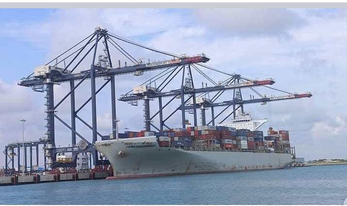 Lekki Port berths 6,900 TEUs capacity transshipment vessel