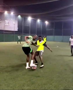 Watch Victor Osimhen ‘floor’ locals with fantastic football skills