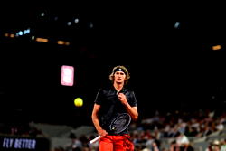 Zverev makes winning return to French Open