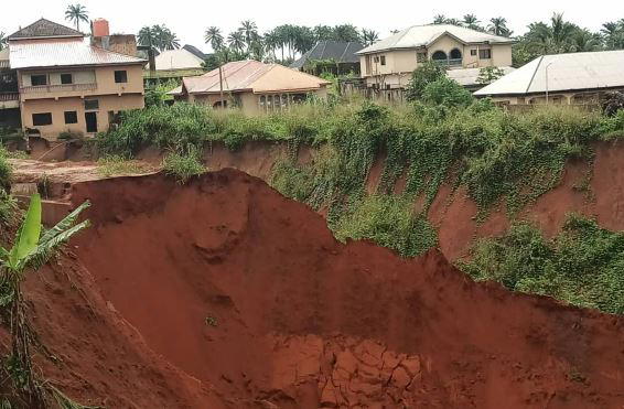 Gully erosion swallows 2-storey building, Abia community cries out