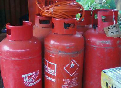Four persons escape death as gas explodes in Lagos