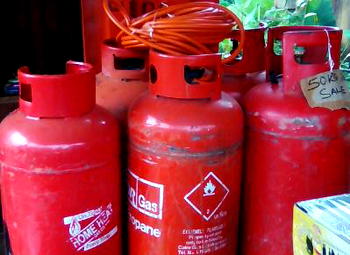 Four persons escape death as gas explodes in Lagos