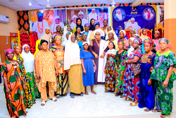 Women empowerment: Olori Janet Afolabi gives traders free interest loan