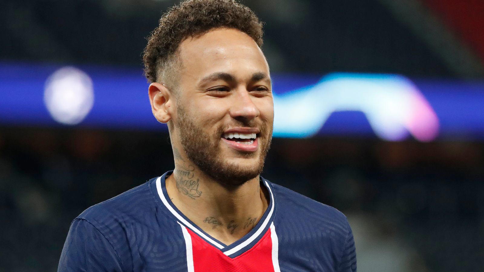 Neymar fined over 3m dollars for building artificial lake without