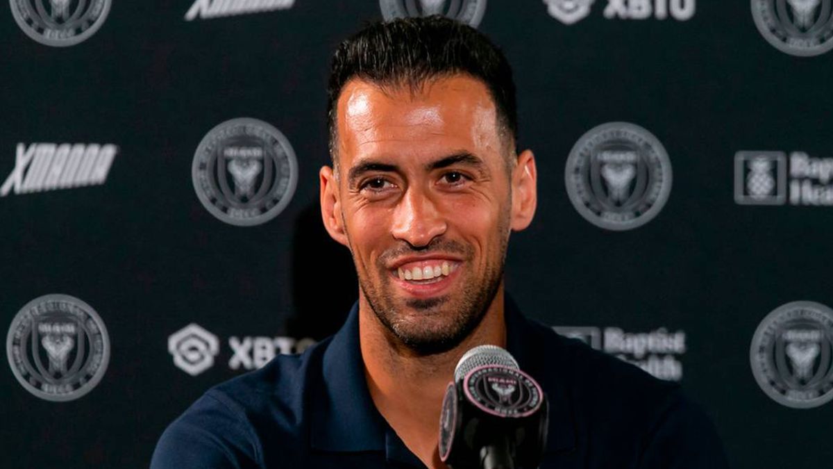 Transfer: Busquets signs deal to join Messi at Inter Miami