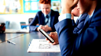 Netherlands to ban mobile phones, tablets in classrooms from next year