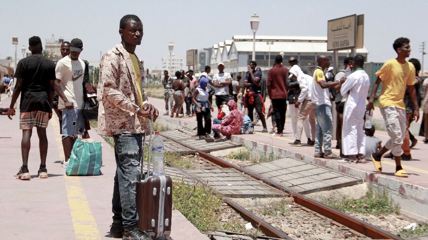‘Stop expelling migrants to desert’, human rights group warns Tunisia