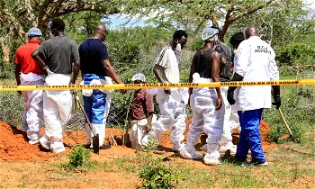Death toll in Kenya starvation cult case passes 400