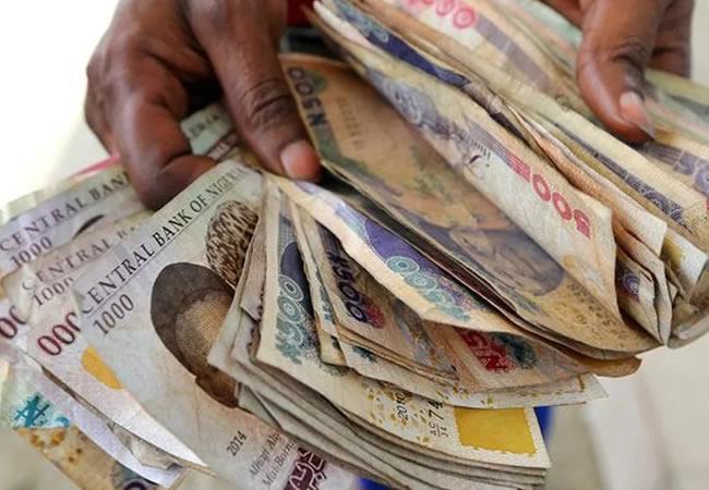 Naira rises to N1,580/$ in parallel market - Vanguard News