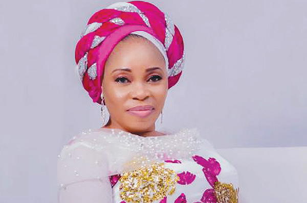 Tope Alabi