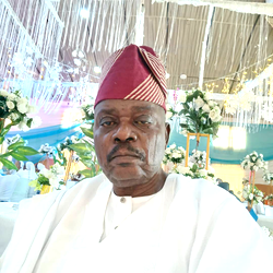 Adesokan proffers solution to feud between Gov Abiodun, Gbenga Daniel