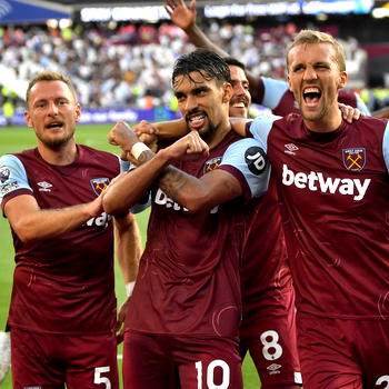 EPL: 10-man West Ham sink Chelsea as Pochettino continues search for first win