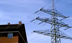 6 die after high tension cables electrocute 8 persons in Jos