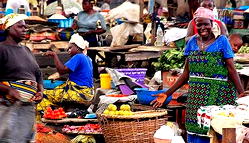 Danger looms as traders turn Oshodi-Apapa expressway into market place