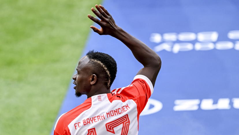 Sadio Mane joins Bayern Munich from Liverpool