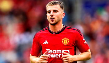Man Utd’s Mount back in training after four-month injury absence