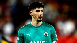 Former Man United midfielder Fred confirms Altay Bayindir signing